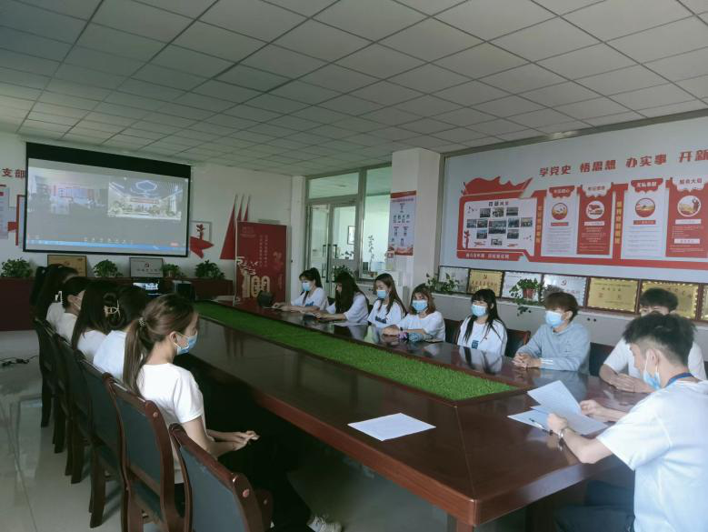 民族一家亲 两院友谊凝——纺织工程学院与杭州职业技术学院达利女装学院开展民族团结云上主题团日活动