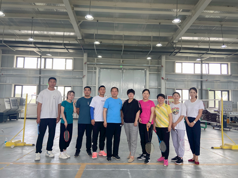 奋勇“乒”搏  谁“羽”争锋——学院教职工乒羽比赛圆满落幕